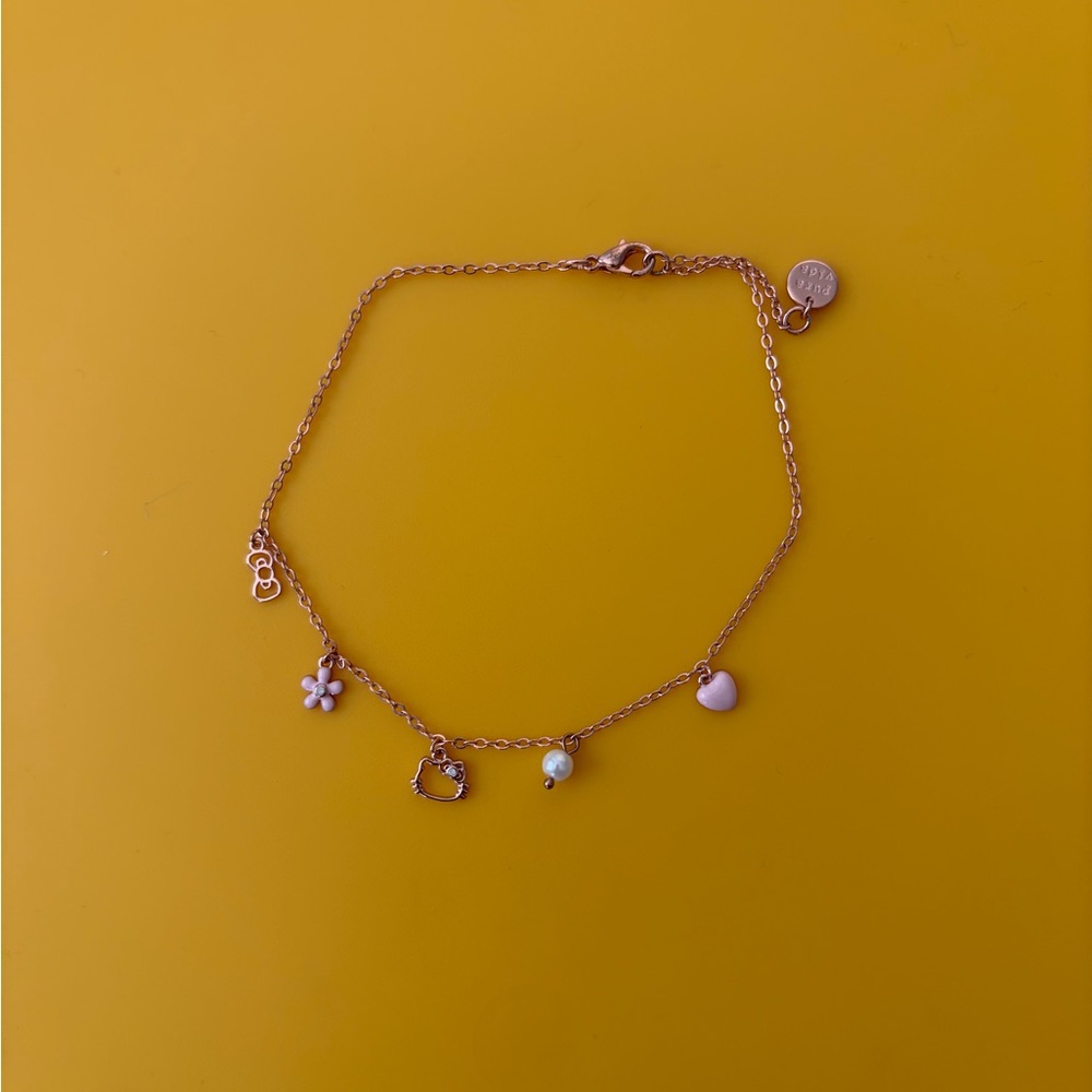 Pura Vida Hello Kitty anklet